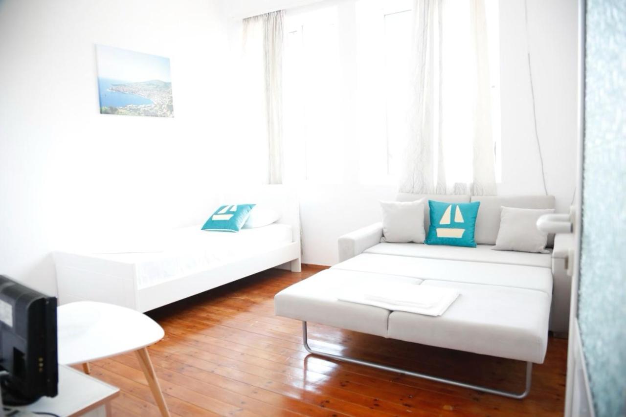 Cityscape Saranda Bagian luar foto